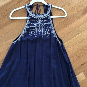 Sadie & Sage Tie-Back Dress